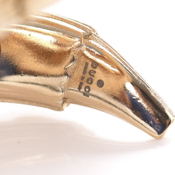 Gucci Crystal Heart Triple Wrap Snake Bracelet - Picture 12 of 12